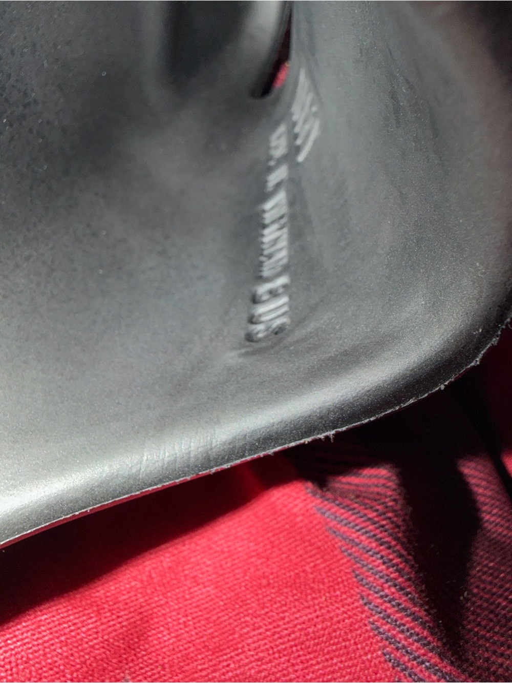 Yeezy Black Slide Sandals - Picture 9 of 15